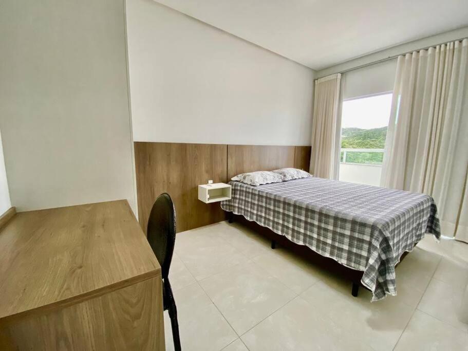 Apto 80M Da Praia Grande Vista Mar! Говернадор-Селсу-Рамус Экстерьер фото