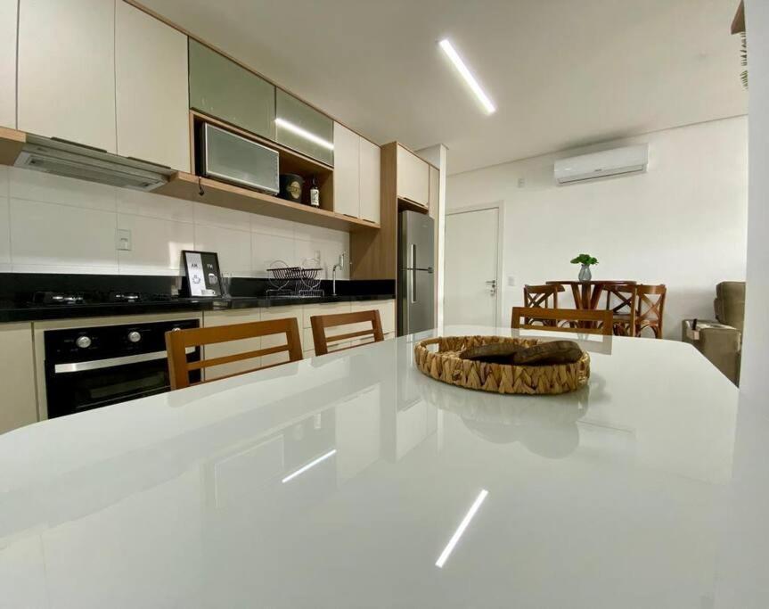 Apto 80M Da Praia Grande Vista Mar! Говернадор-Селсу-Рамус Экстерьер фото