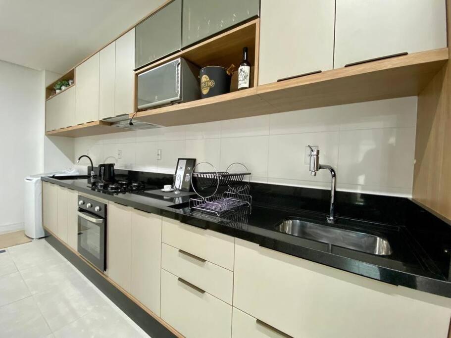 Apto 80M Da Praia Grande Vista Mar! Говернадор-Селсу-Рамус Экстерьер фото
