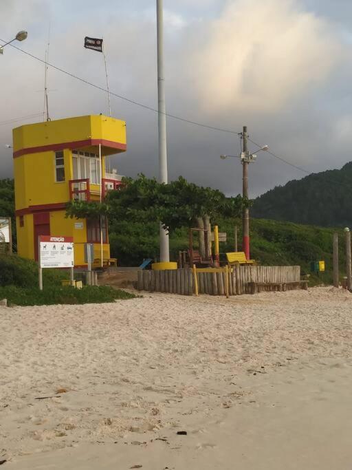 Apto 80M Da Praia Grande Vista Mar! Говернадор-Селсу-Рамус Экстерьер фото