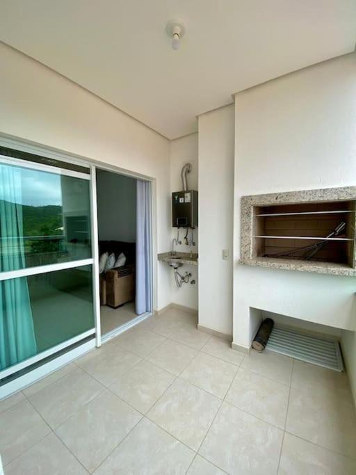 Apto 80M Da Praia Grande Vista Mar! Говернадор-Селсу-Рамус Экстерьер фото